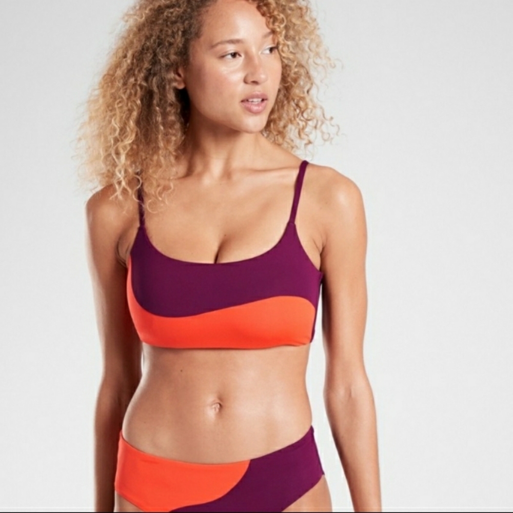 Athleta D-DD ASYM Colorblock Bikini Top